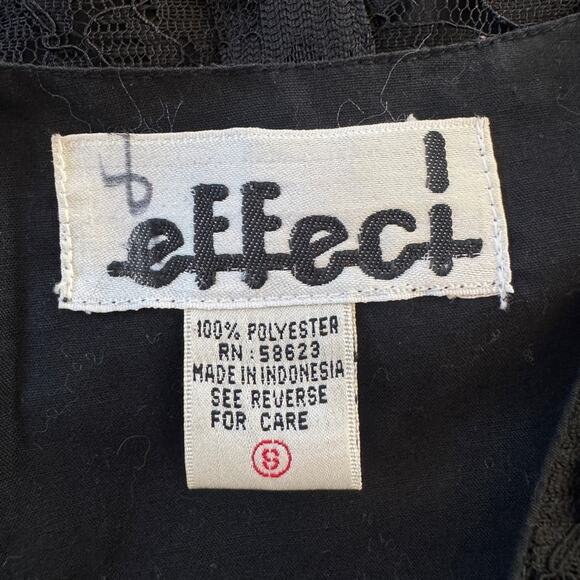 Vintage ‘90s Effeci Black Lace Floral Print Beaded V-Neck Button Down Vest - Picture 5 of 6